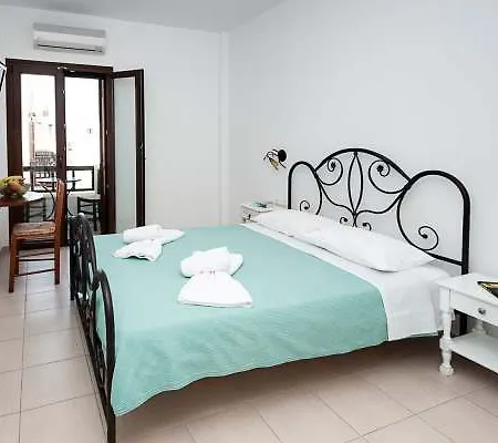 Hotel Depis Place & Naxos City